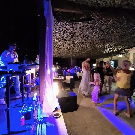 Naturiste Riva Bella 4* Kemping *