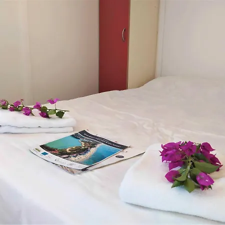 Naturiste Riva Bella 4* Campingplatz *