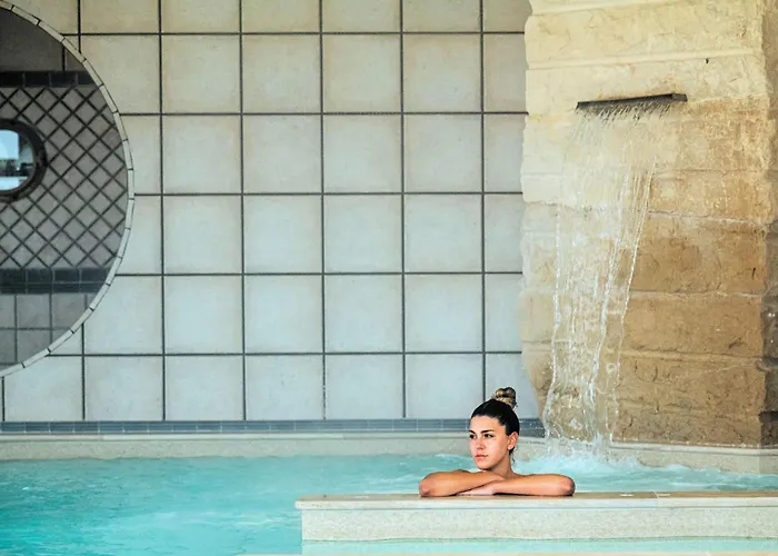 Naturiste Riva Bella 4* キャンプ場 *